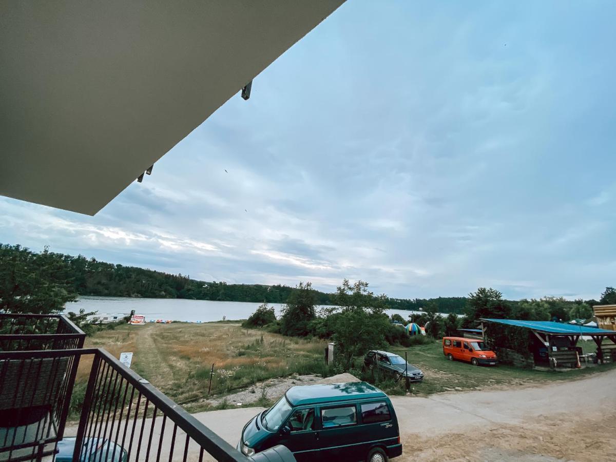 Chaty A Apartmany Hracholusky Kemp Kosatka Pnovany Екстер'єр фото