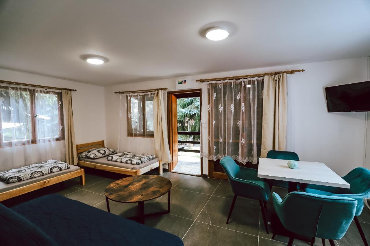 Chaty A Apartmany Hracholusky Kemp Kosatka Pnovany Екстер'єр фото