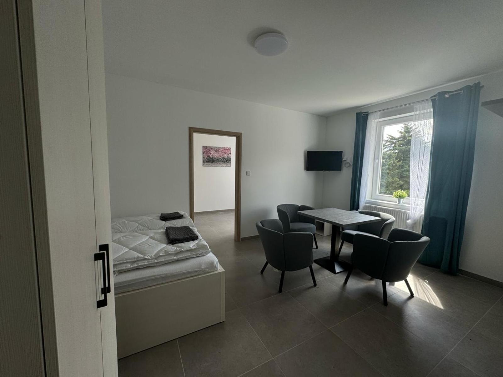 Chaty A Apartmany Hracholusky Kemp Kosatka Pnovany Екстер'єр фото