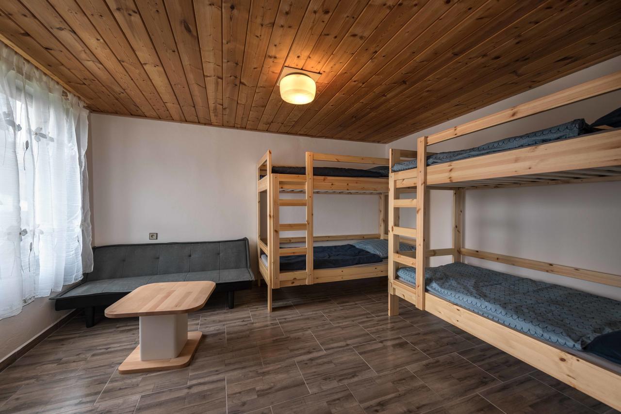 Chaty A Apartmany Hracholusky Kemp Kosatka Pnovany Екстер'єр фото